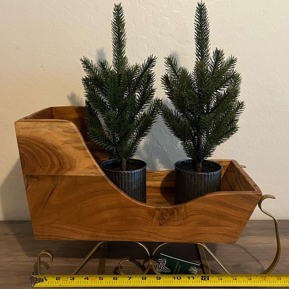 NEW Wooden Santa Sleigh with Gold Metal Accents Made in India Evergreen Grove - Picture 8 of 15